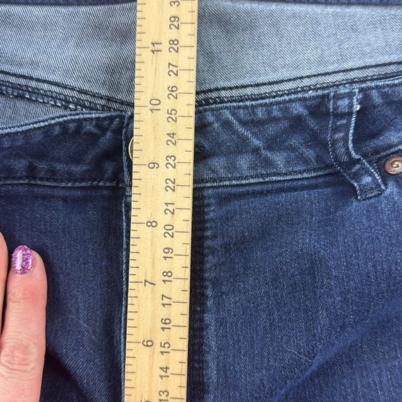 Loft Curvy Kick Crop Jeans High Rise Women’s Size 32 | Excellent Condition - Picture 5 of 9